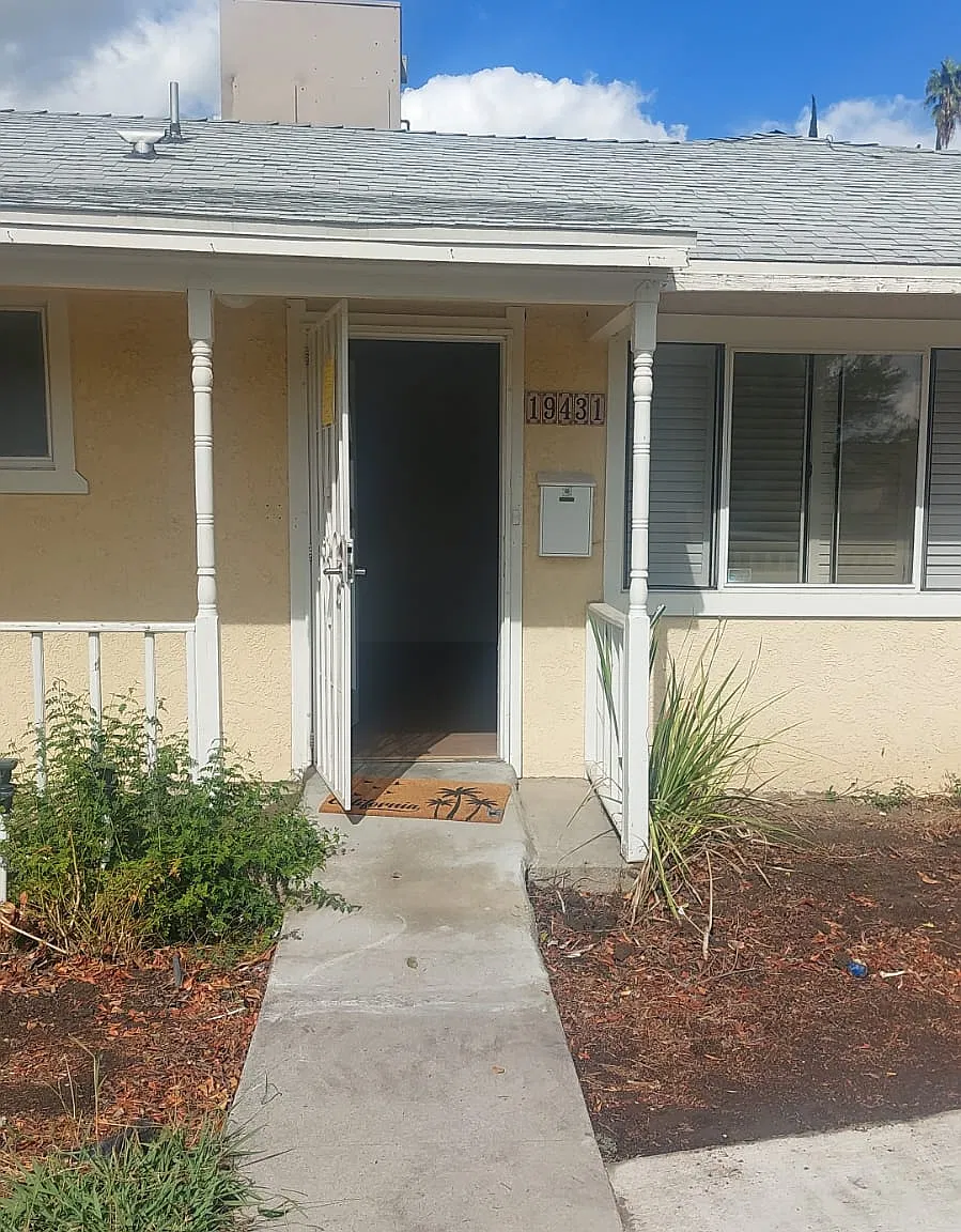 3 bed, 1559 sqft, $3,900 — Photo 2