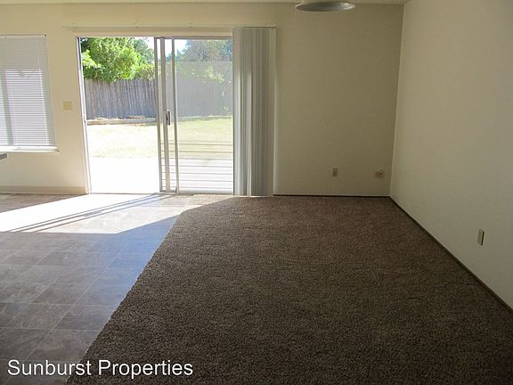 4th image of 6640 Creekmont Way