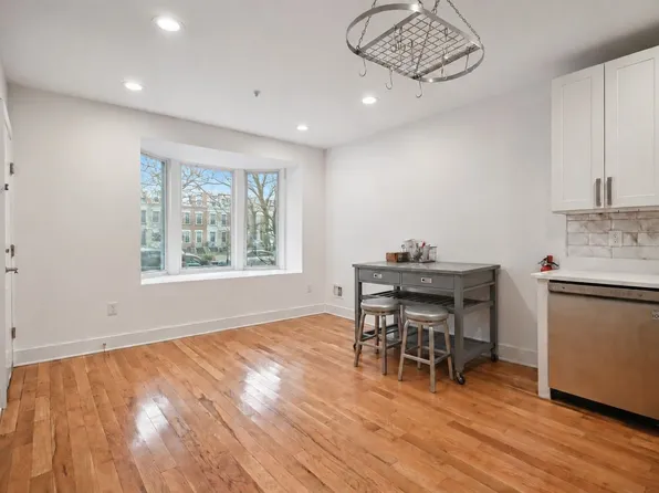 1224 Holbrook St NE APT 1, Washington, DC 20002