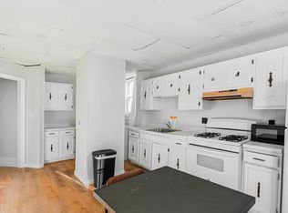 31-35 Falcon St #1, Boston, MA 02128