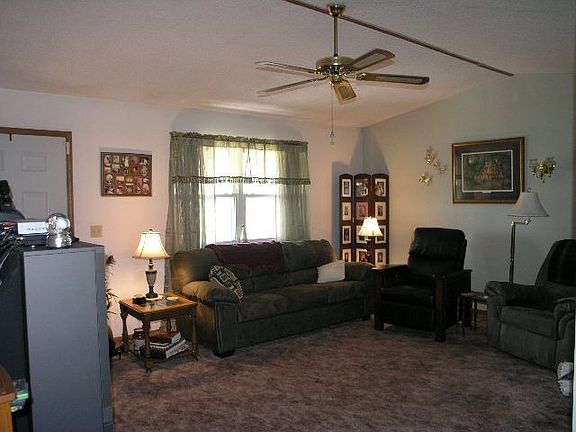 4th image of 1518 State St