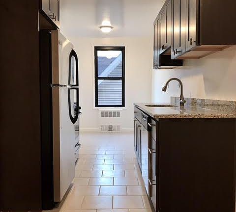 3rd image of 4125 Case St #3M