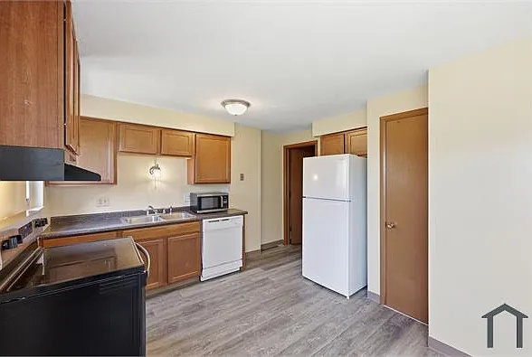 1759 Lonsdale Rd #C — Photo 12