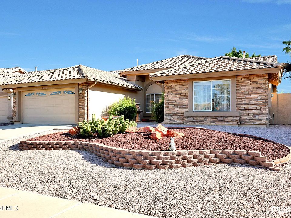 1st image of 8415 W Escuda Dr