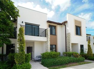 404 NE 208th Ter #404, Miami, FL 33179