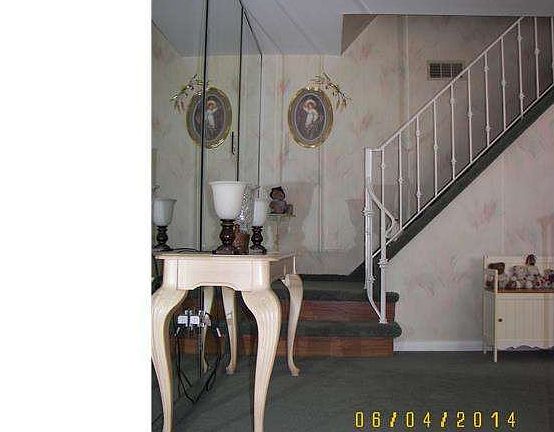 2nd image of 7310 Kinglet Pl