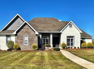 6301 Olde Magnolia Dr, Ocean Springs, MS 39564