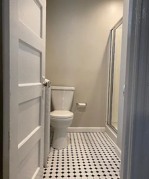 1618 Pine St #2 — Photo 19
