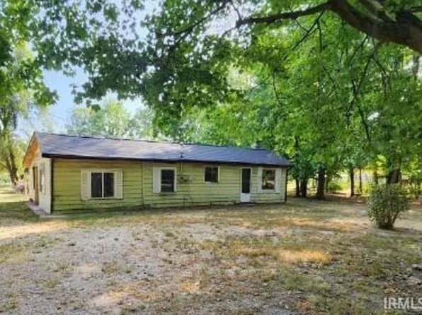 25106 Medford St, Elkhart, IN 46514