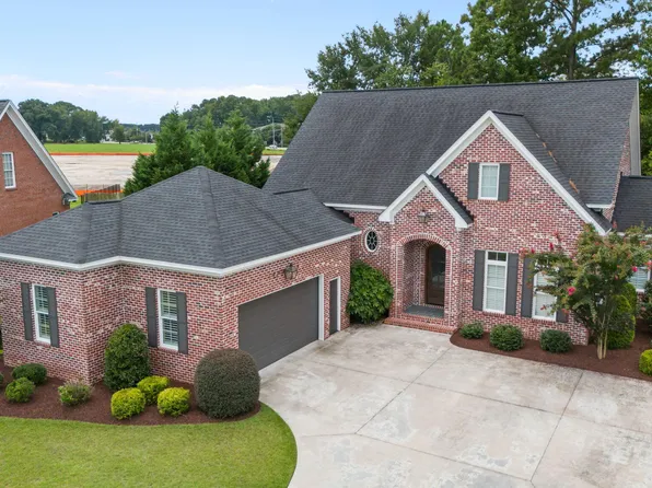 3704 Cantata Drive, Greenville, NC 27858