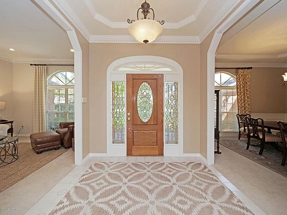 4th image of 8121 Sabal Oak Ln
