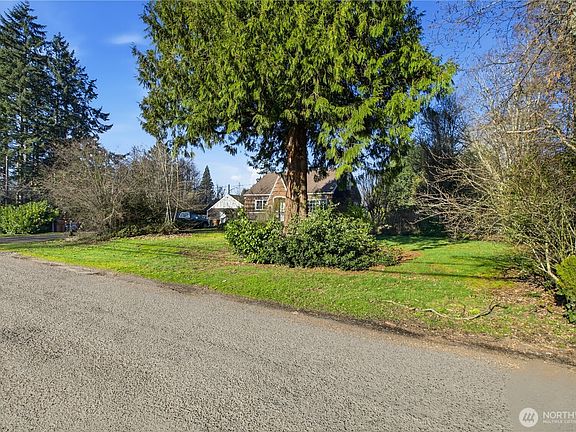 3rd image of 503 E 91st Street