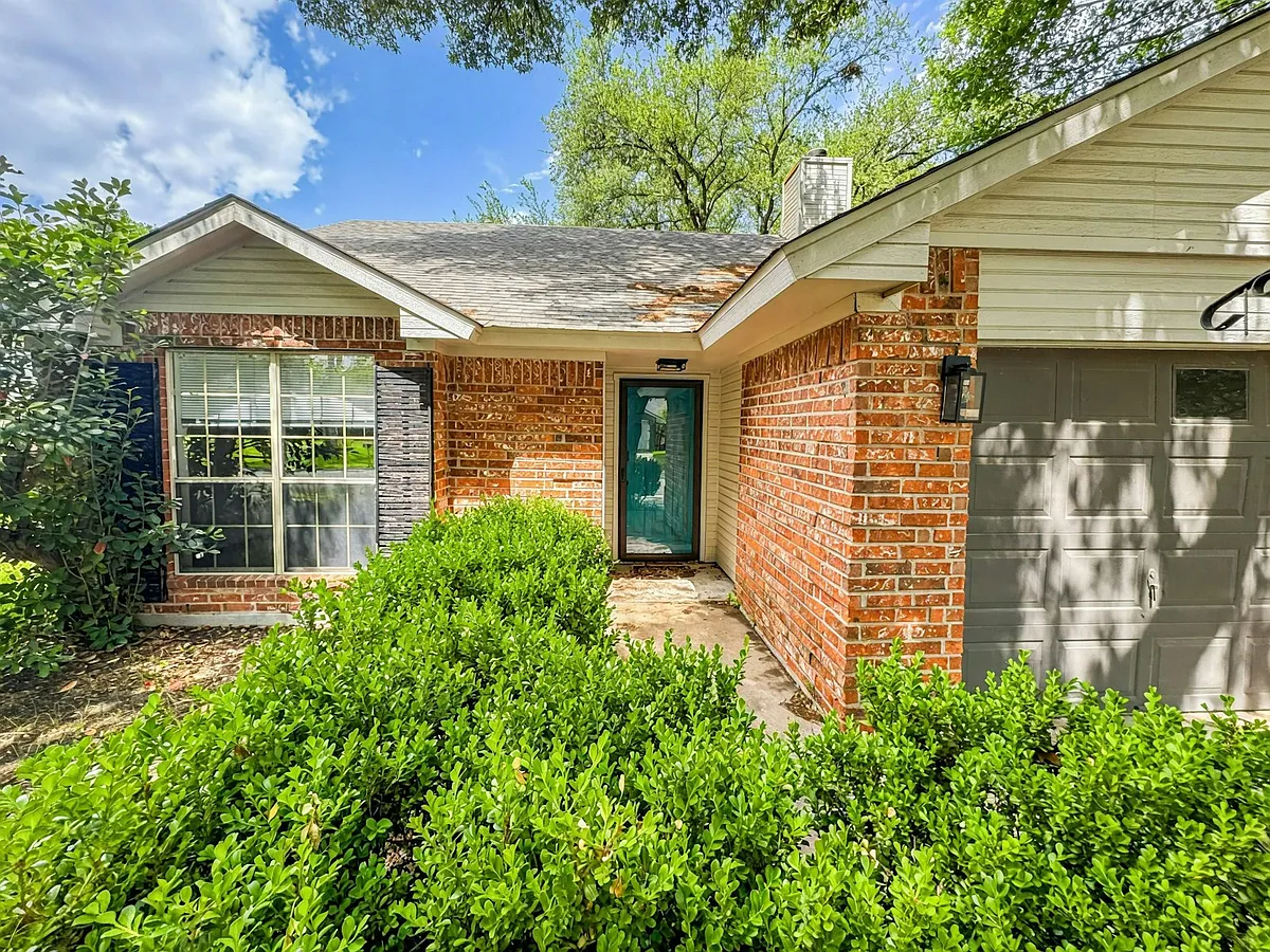Front Yard - 1815 Ramada Dr