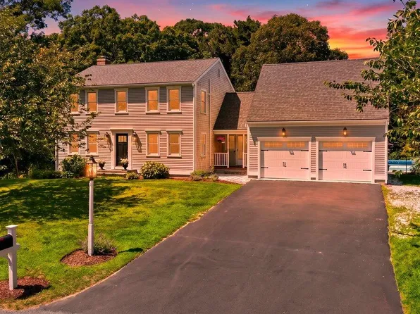 10 OLD COLONY Way, South Yarmouth, MA 02664