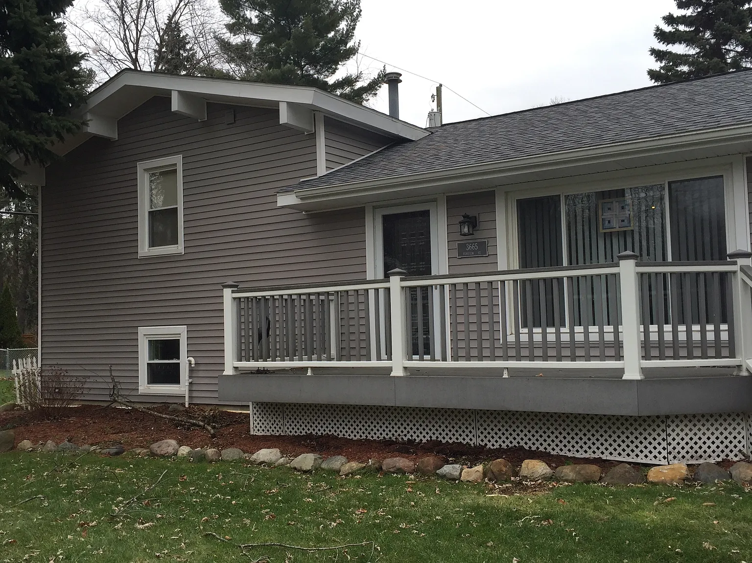 3665 Elmview Ave photo 1