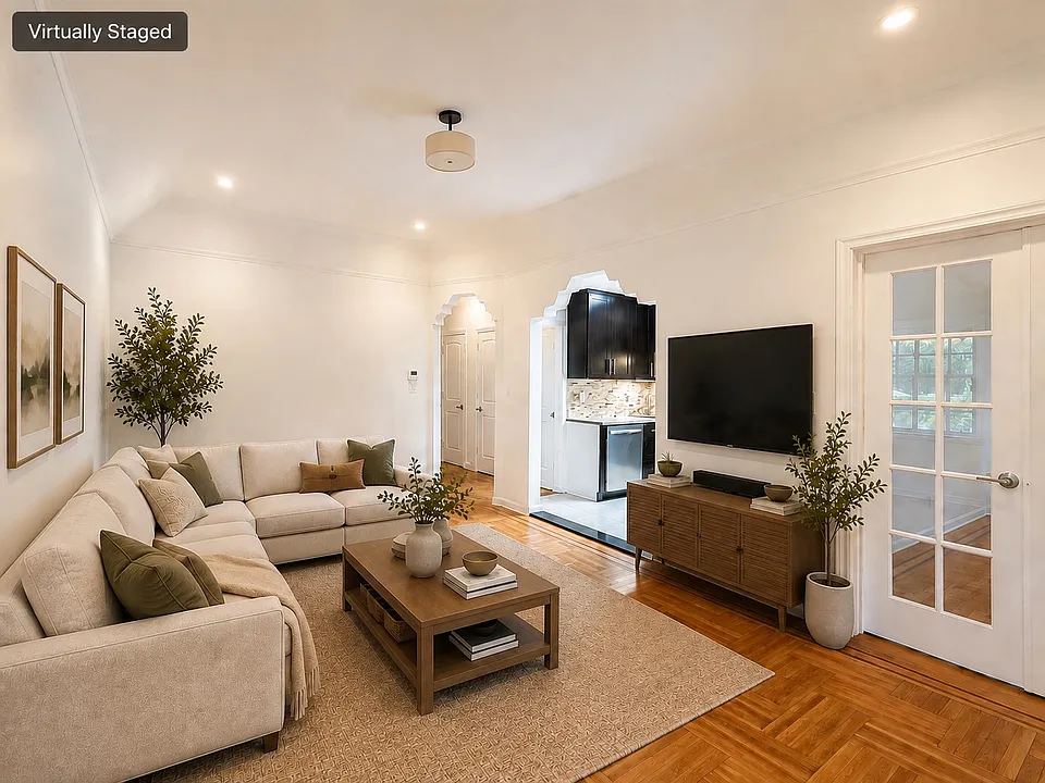 425 Winthrop St #2
