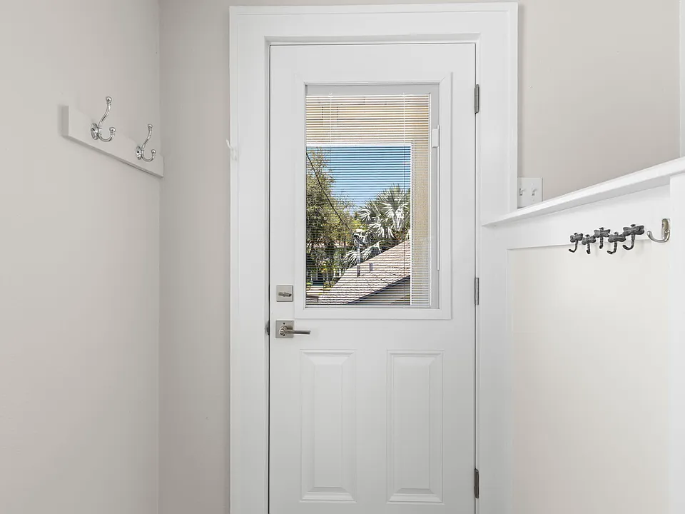 Entry interior.