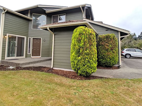 2nd image of 7222 63rd Street Ct W #A