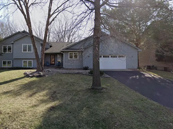 15515 Edgewood Ct, Eden Prairie, MN 55346