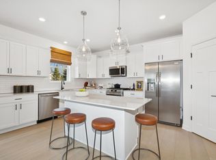 20325 Gallifrey Way, Lakeville, MN 55044