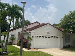 17520 NW 10th St, Pembroke Pines, FL 33029