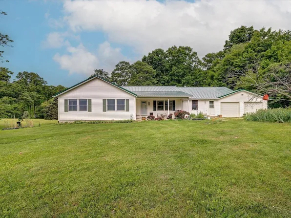 7373 Locust Lake Rd, Spencer, IN 47460