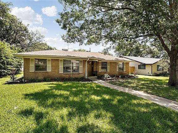 2nd image of 13436 Janwood Ln