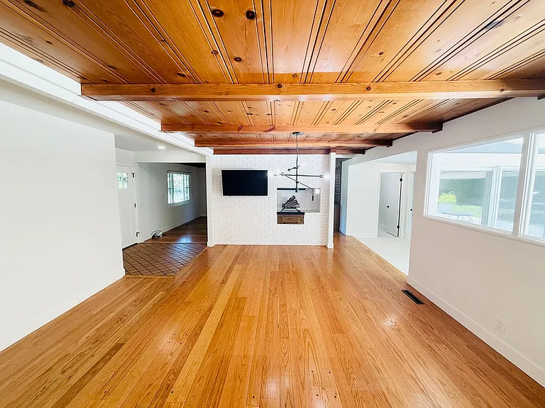 845 McEllen Way — Photo 5