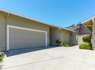 460 Ridgemark Dr, Hollister, CA 95023