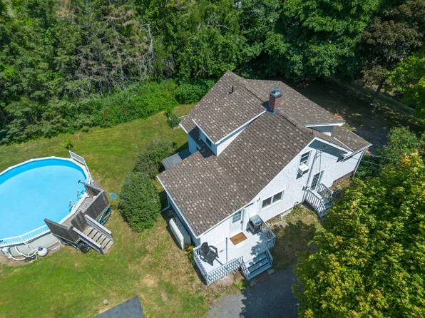 1215 Ridge Rd, Wolfville, NS B4P 2R1