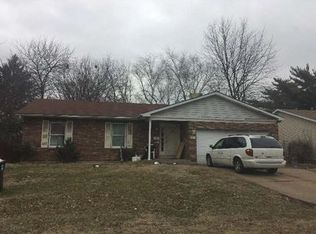 211 Union Rd, Saint Louis, MO 63123