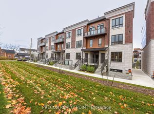 4015 Hickory Dr E #23, Mississauga, ON L4W 0G6