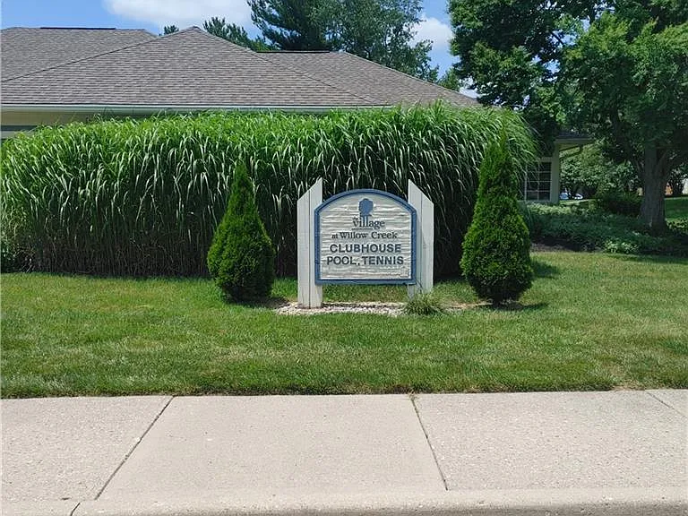 6620 Green Branch Dr #4 — Photo 33