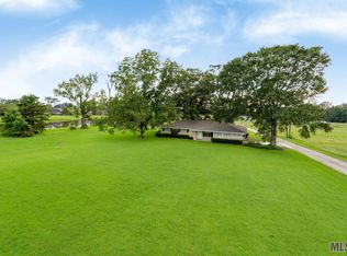 9346 S Vignes Rd, Baton Rouge, LA 70817