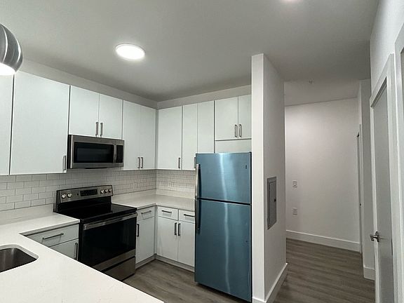 2nd image of 1127 Stuyvesant Ave #U-00302