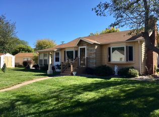 401 E 10th St, Yankton, SD 57078