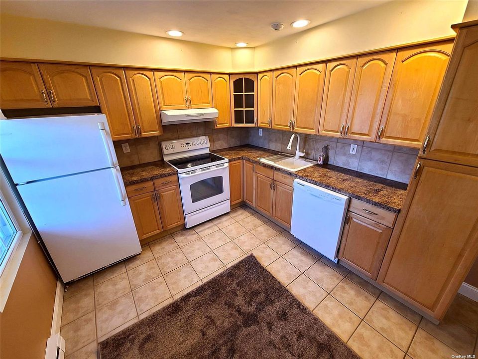 Sylvan Gardens 101 Sylvan Ave Miller Place NY Zillow