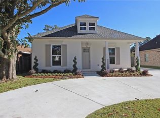 901 Florida St, River Ridge, LA 70123