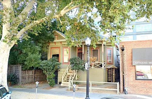 1213 18th St Photo 1