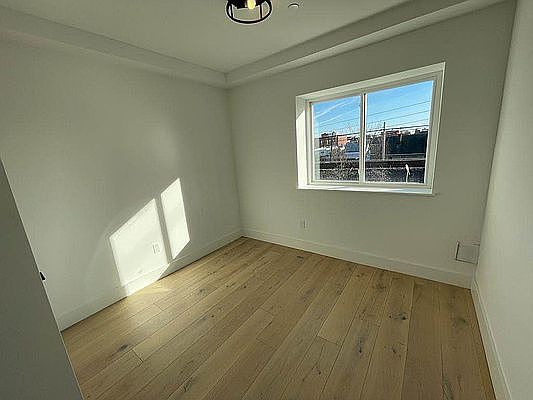 4th image of 108-03 44th Ave #4B