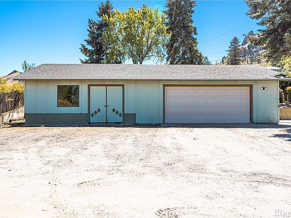 3rd image of 1215 Leanne Pl