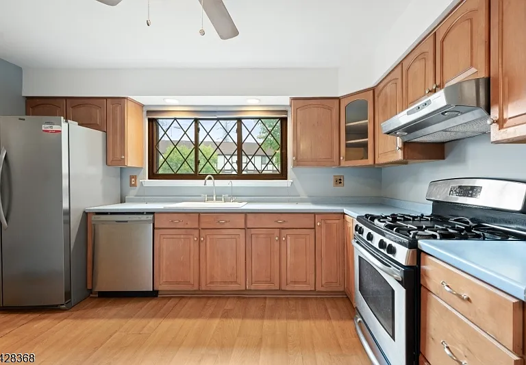 260 Wildflower Ln — Photo 6