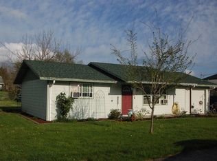 330 NE A St, Dallas, OR 97338