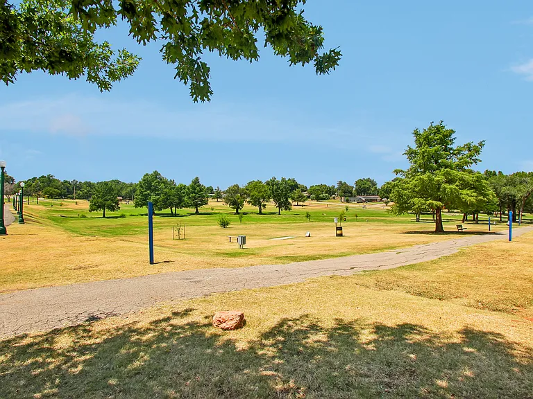 Enclave Estates — Photo 44