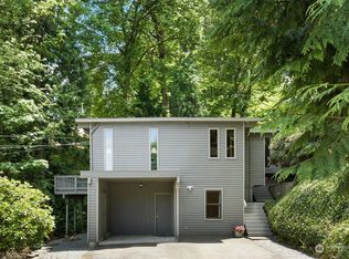 8405 NE 169th St, Kenmore, WA 98028