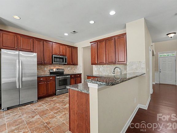 5th image of 17321 Caldwell Track Dr
