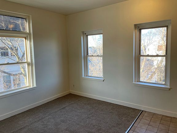 5th image of 46 Main St #1