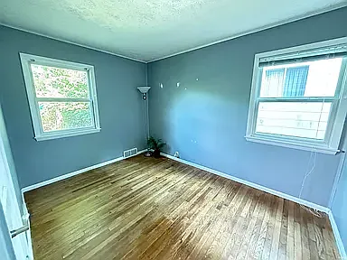 514 S Eastside Dr — Photo 10