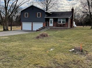 84 S Larand Dr, Holts Summit, MO 65043
