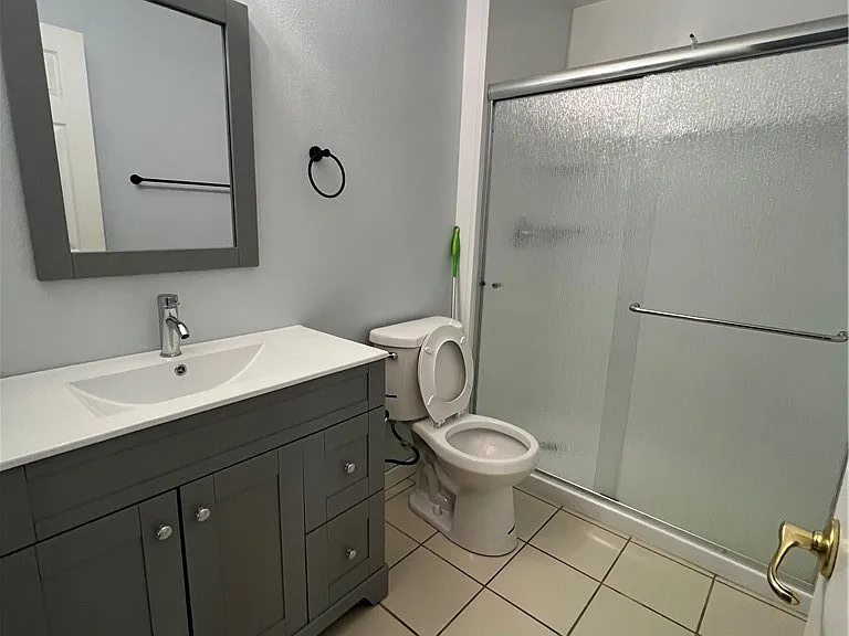 271 Chaumont Cir — Photo 6
